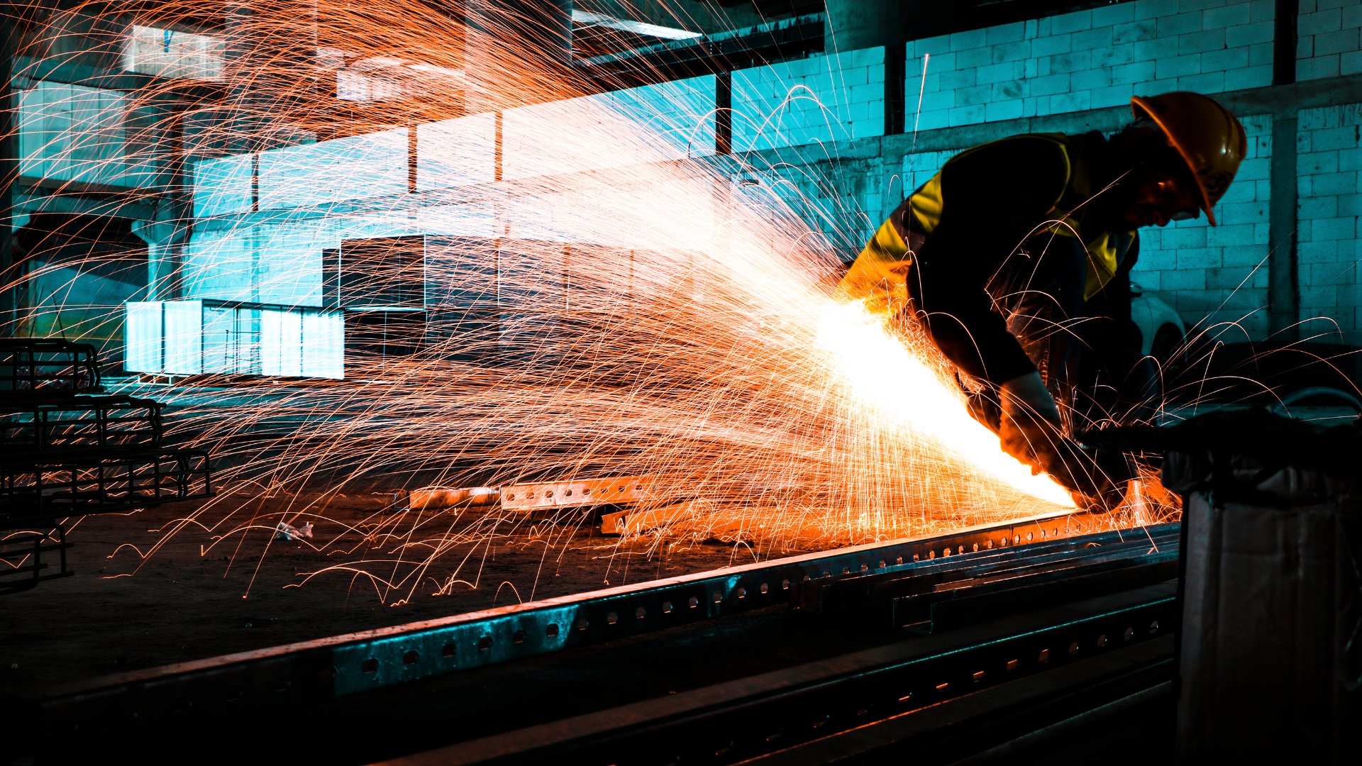 IT support for manufacturing companies